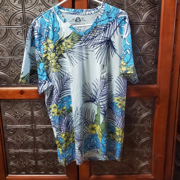 American Rag V-neck Floral S/S Shirt large - Picture 1 of 2